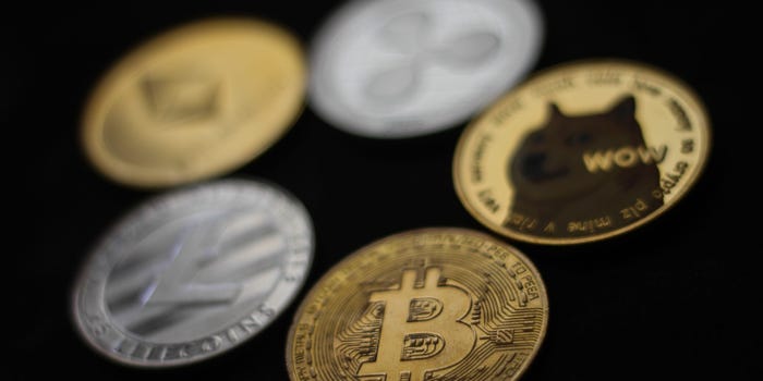Social Crypto Guide: Monetizing Onchain Communities in 2026